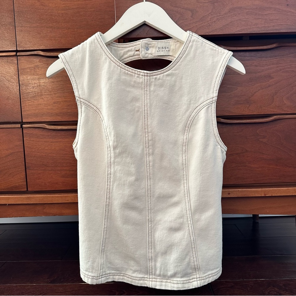 DISSH Top with exposed back